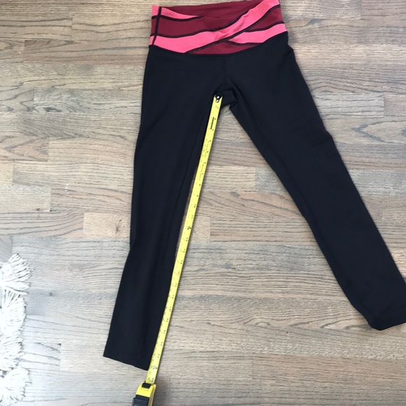 COPY - Lululemon wonder under 7/8 leggings - Picture 4 of 5